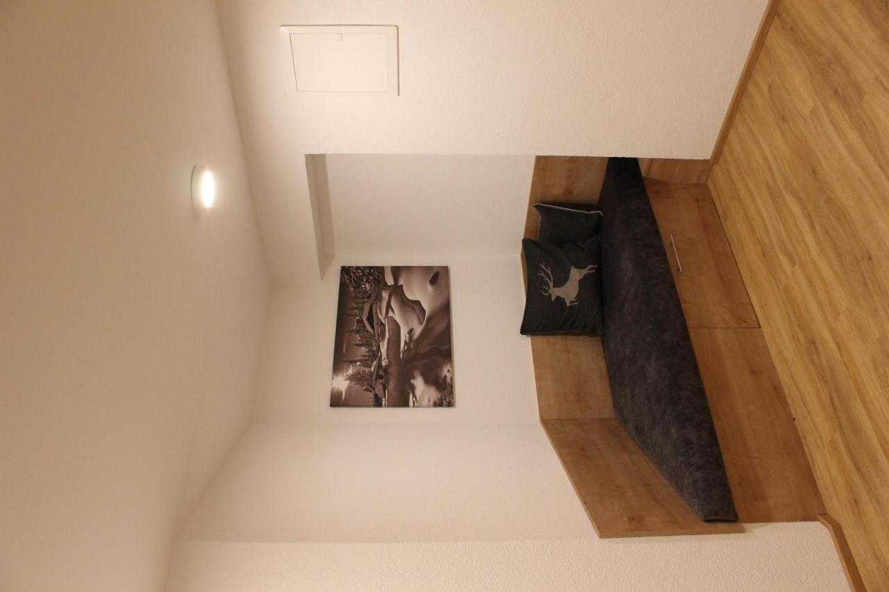 Haus Jochler Apartamento Ried im Zillertal Exterior foto
