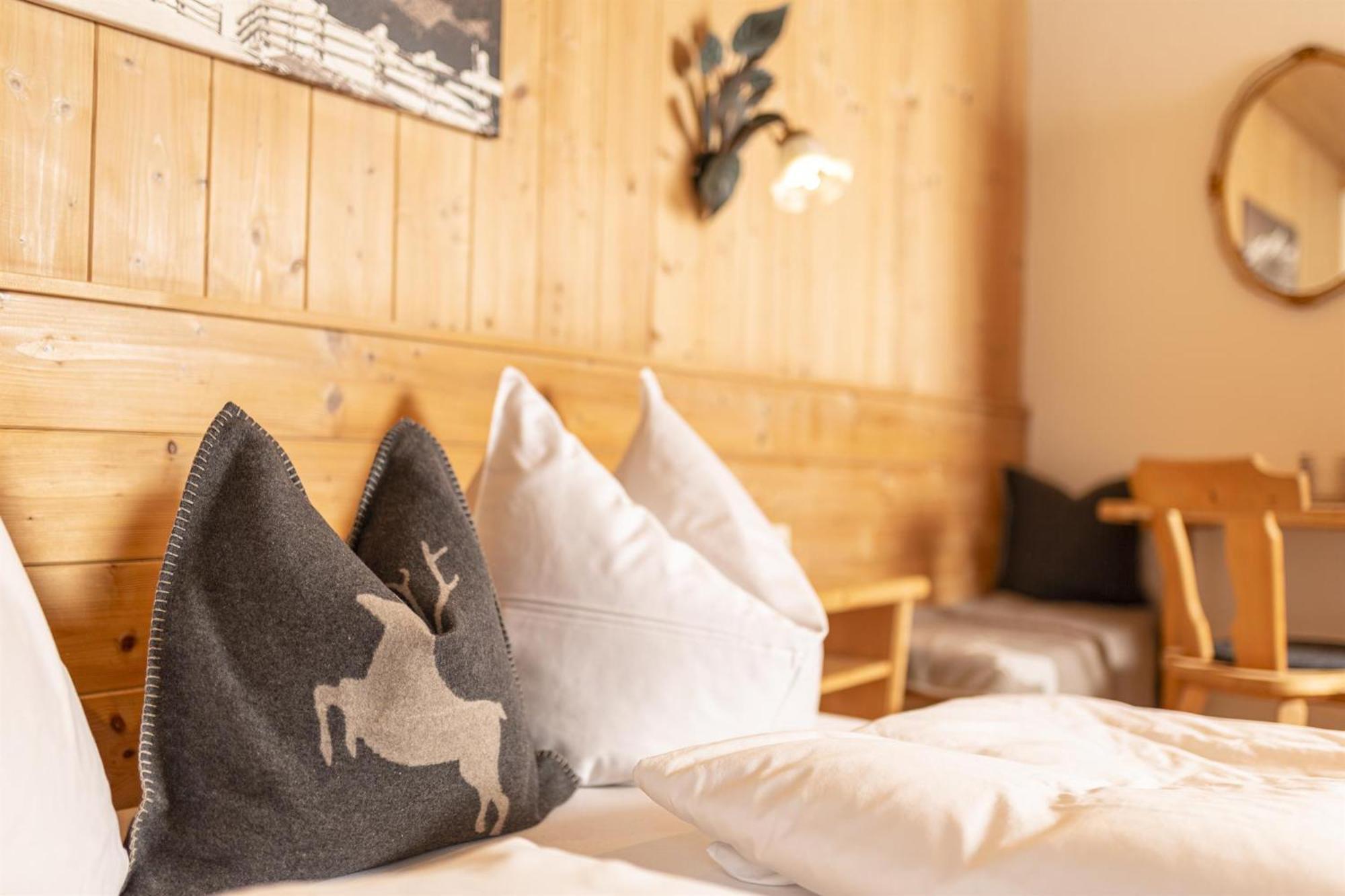Haus Jochler Apartamento Ried im Zillertal Quarto foto